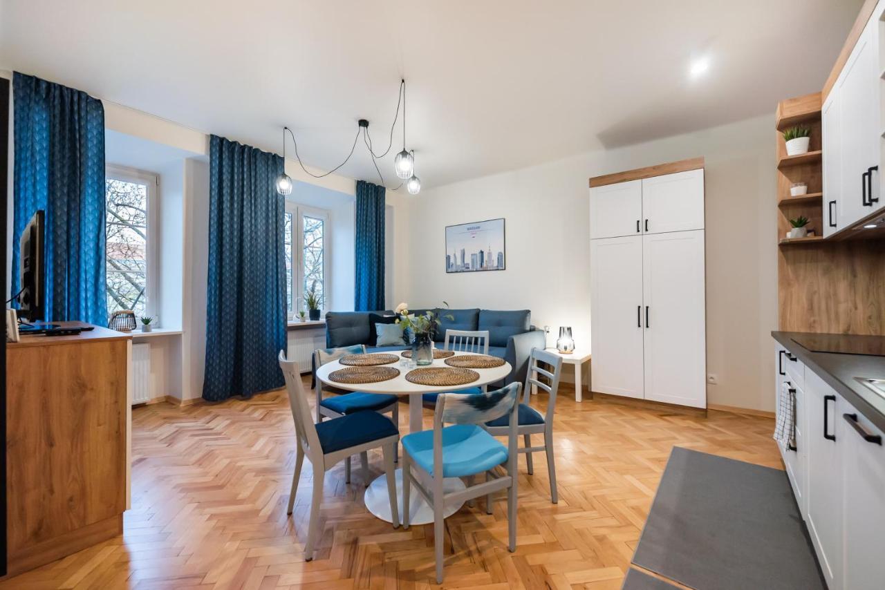 Old Town Eclectic Apartment For 6 People Warsawa Bagian luar foto