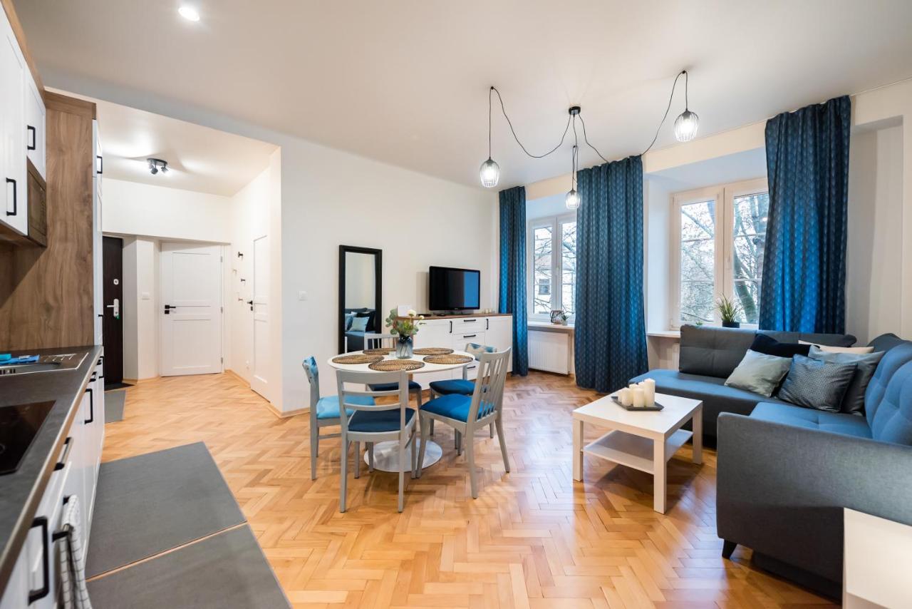 Old Town Eclectic Apartment For 6 People Warsawa Bagian luar foto
