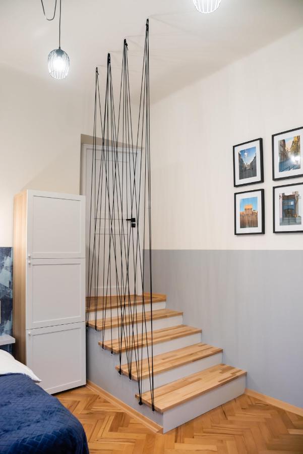 Old Town Eclectic Apartment For 6 People Warsawa Bagian luar foto
